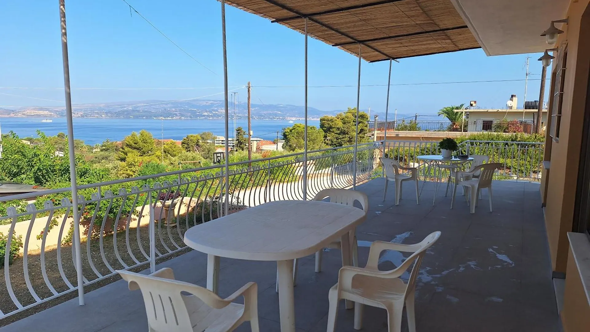 Lassi Apartment 2 Argostoli  Greece